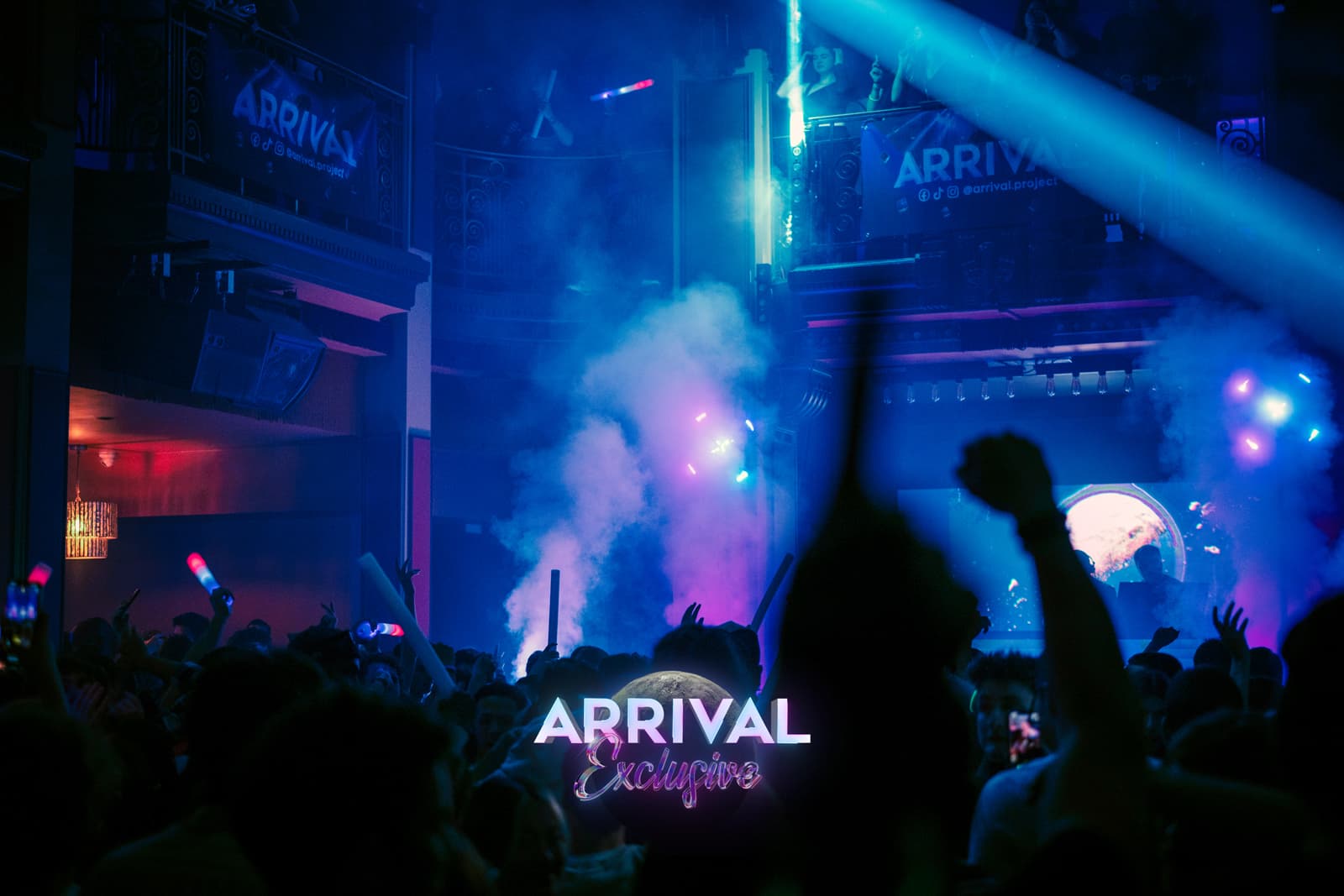 AM-arrivalexclusive (113).jpg